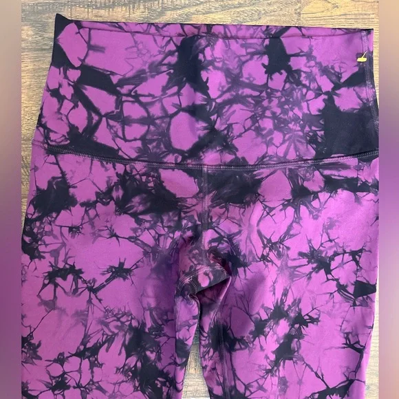 Lululemon Wunder Under Tie-dye Shibori Darkest Magenta Purple Black Leggings - Picture 5 of 7